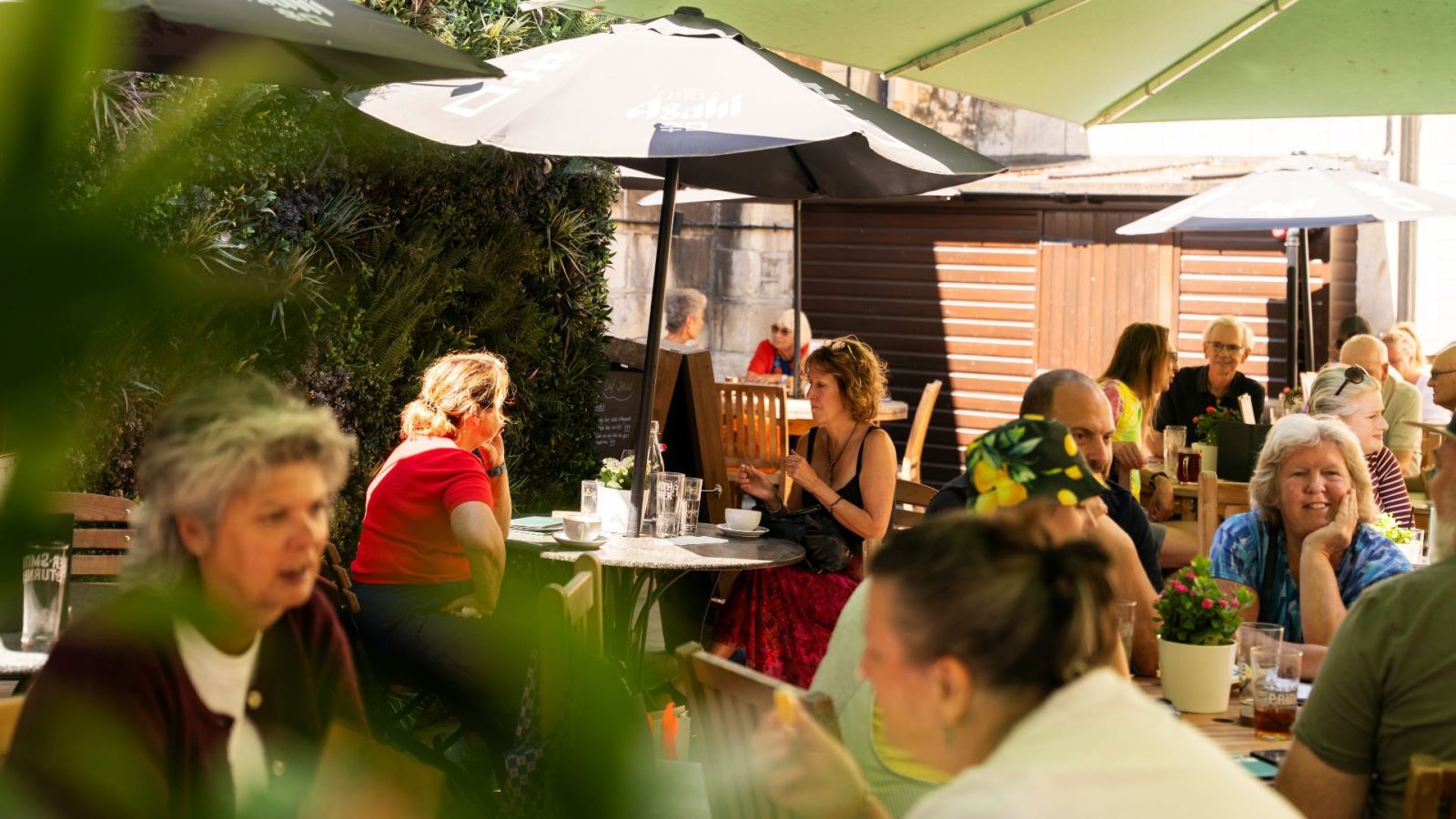 Beer garden at The Crystal Palace in Bath